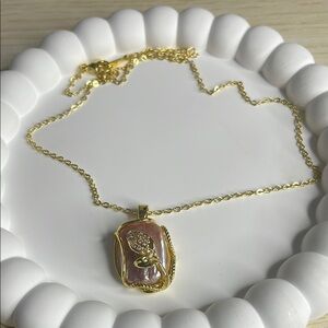 Freshwater Gold Pendant Necklace with Pink Accents